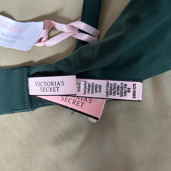 VS Green Bra (34DD) - Picture 4 of 4